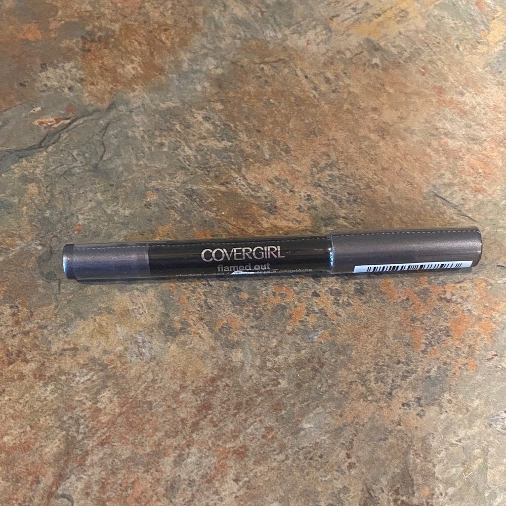 COVERGIRL Flamed Out Eyeliner NIP Silver Flame